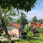 Apartamento Gemuetliche In Niederpoyritz Mit Garten By Interhome *