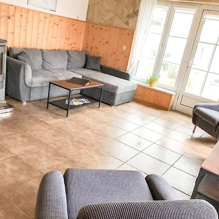 Apartment Adults Only In Niederpoyritz Mit Garten By Interhome Apartmán Drážďany