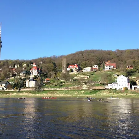 Gemuetliche In Niederpoyritz Mit Garten By Interhome * Dresda