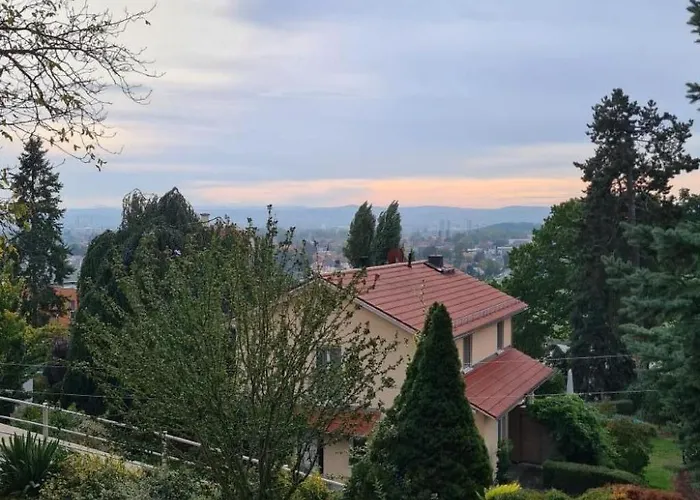 Gemuetliche In Niederpoyritz Mit Garten By Interhome * دريسدن