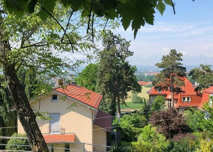 شقة Gemuetliche In Niederpoyritz Mit Garten By Interhome *