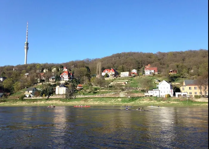 Gemuetliche In Niederpoyritz Mit Garten By Interhome * Drezno