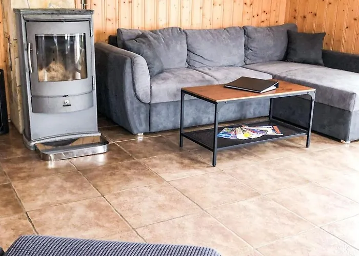 Gemuetliche In Niederpoyritz Mit Garten By Interhome *